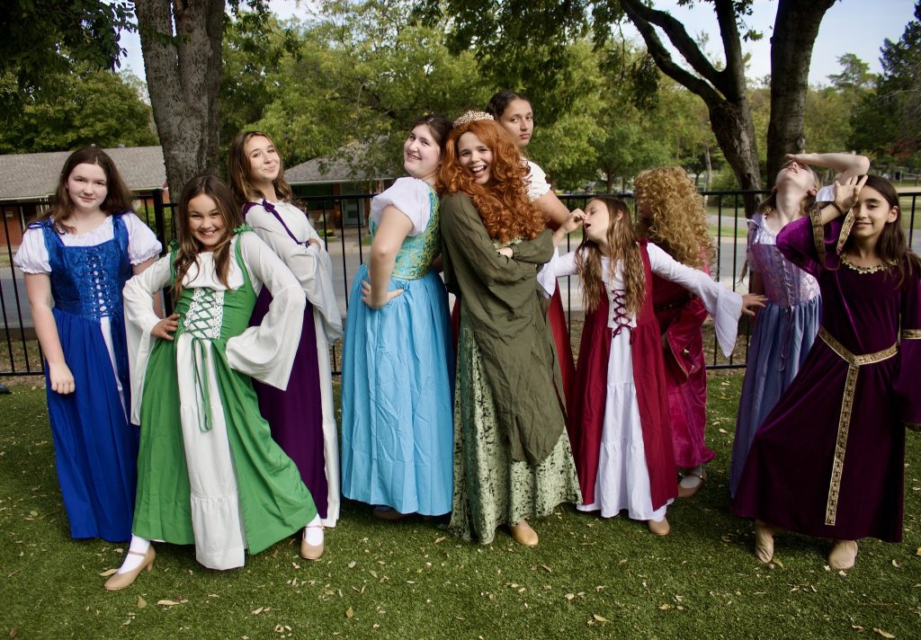 566202847 10235134312772283 7184535075574231551 n copy